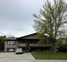 Building Photo - 2 bedroom in Billings MT 59105