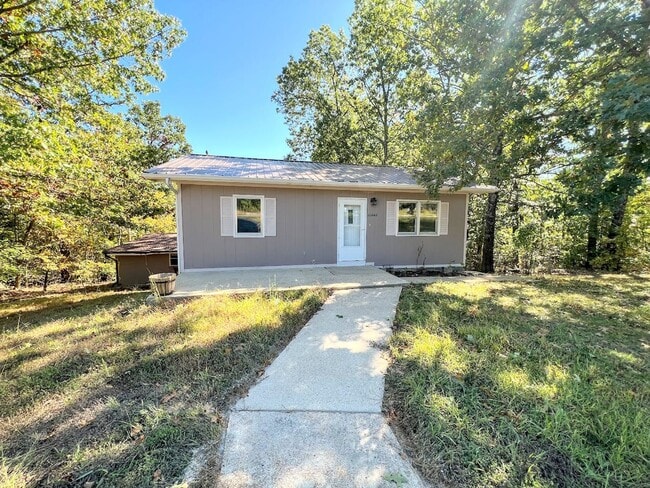 4 bedroom Family Home! - 4 bedroom Family  Home!