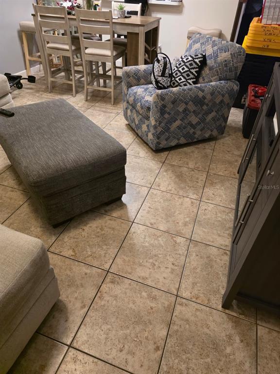 Building Photo - 2358 Water View Loop