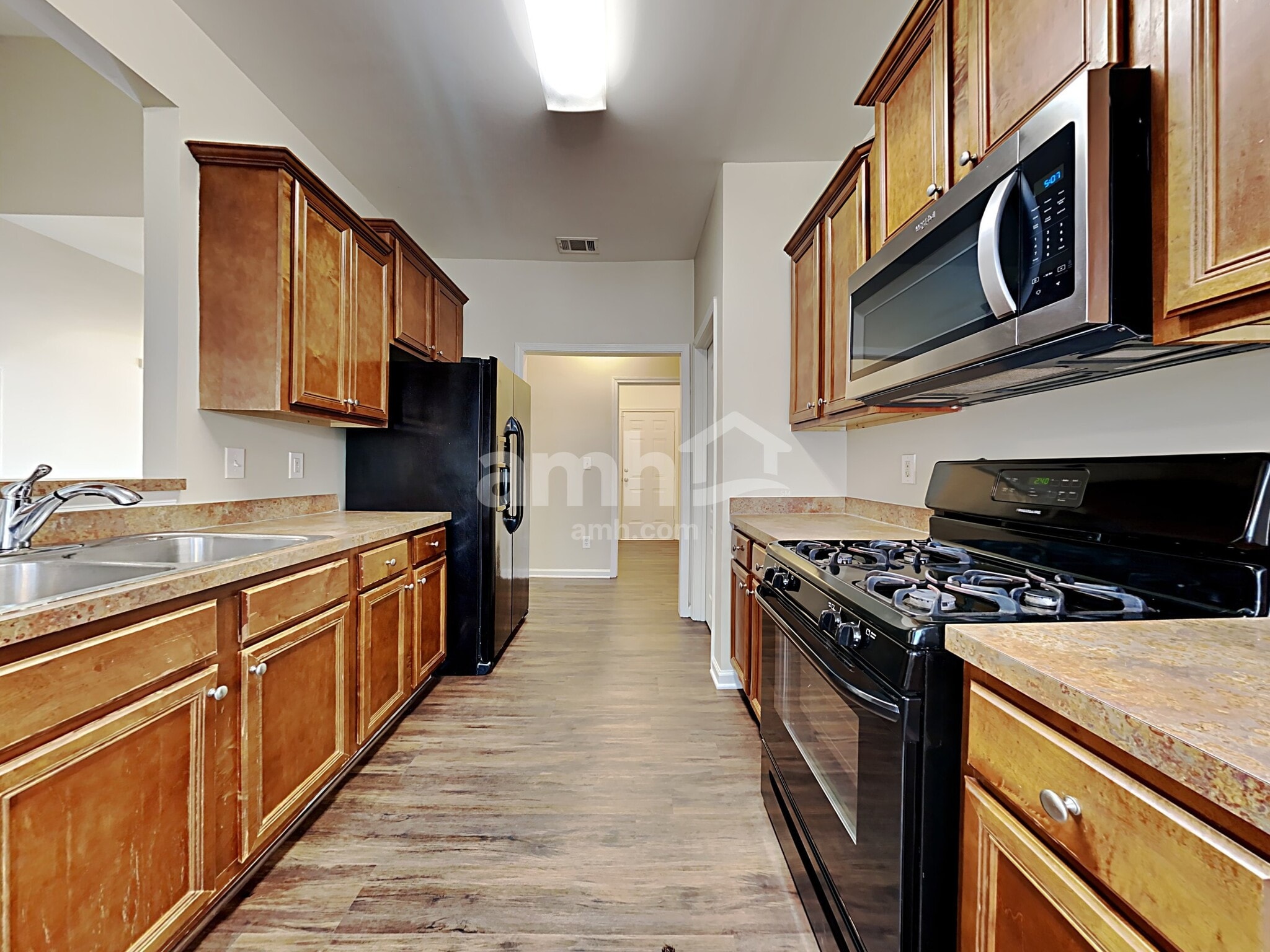 Building Photo - 165 Revolutionary Dr
