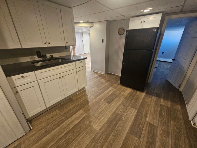 Building Photo - 143 N Albemarle St