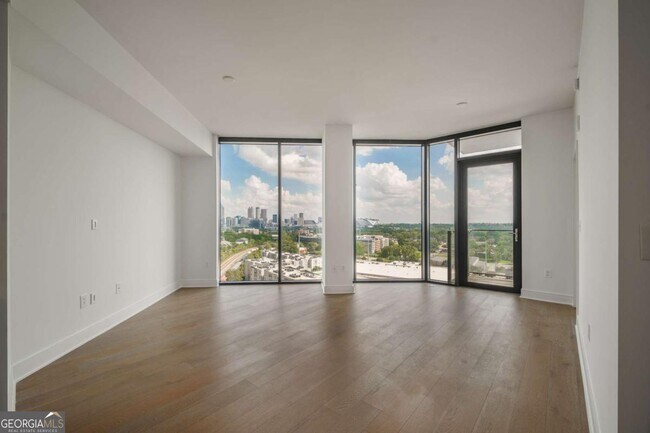 Building Photo - 788 West Marietta St NW