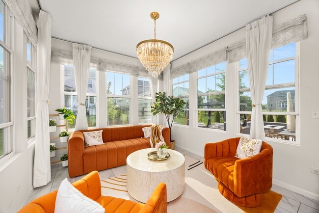 Building Photo - PARADISE IN PLAINFIELD's NORTHPOINTE