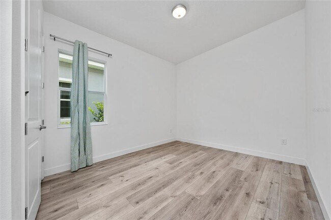 Building Photo - 7687 Bowery Dr
