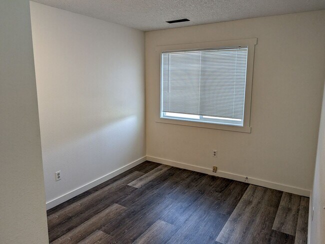 Building Photo - ARABIAN1188-1192