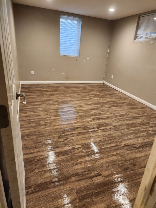 Building Photo - 2600 S 40th St