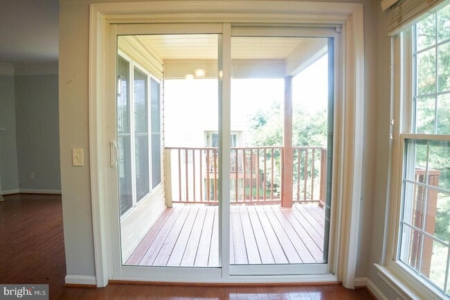 Building Photo - 2816 Emma Lee St
