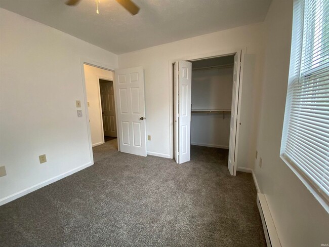 Building Photo - Cooper Street Duplex