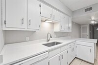 Building Photo - 1301 W Ben White Blvd