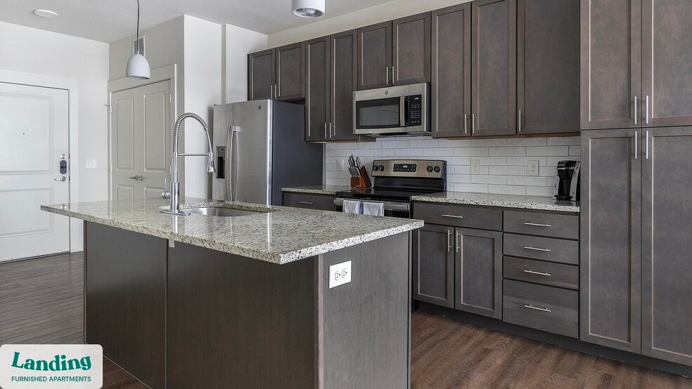 Building Photo - 20915 Wilderness Oak