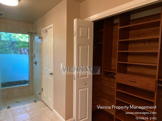 Building Photo - 3539 Buckskin Ct