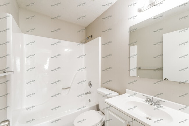 Building Photo - 1365 Warrior Song Way