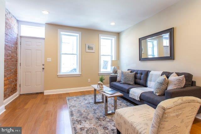 Building Photo - 2026 McClellan St