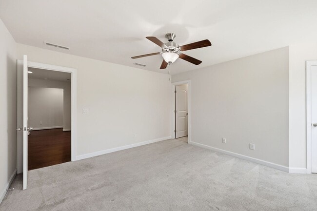 Building Photo - 304 Atwood Dr