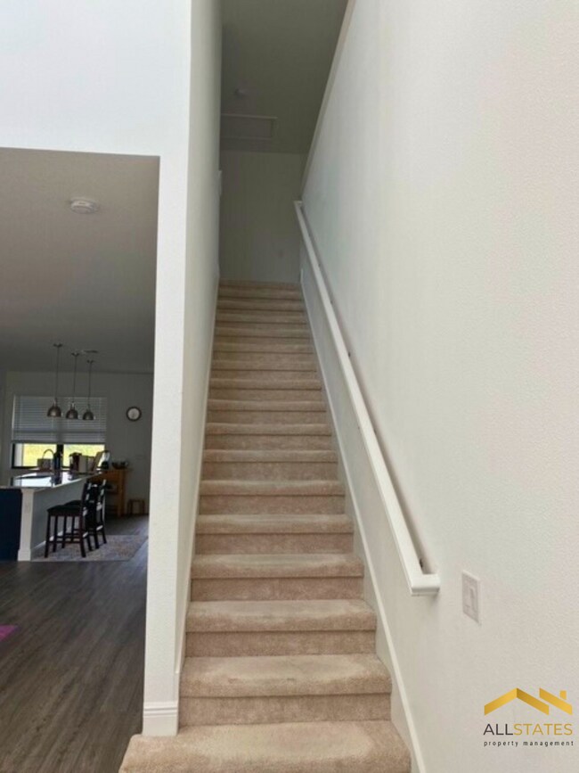 Building Photo - 2941 Siesta View Dr