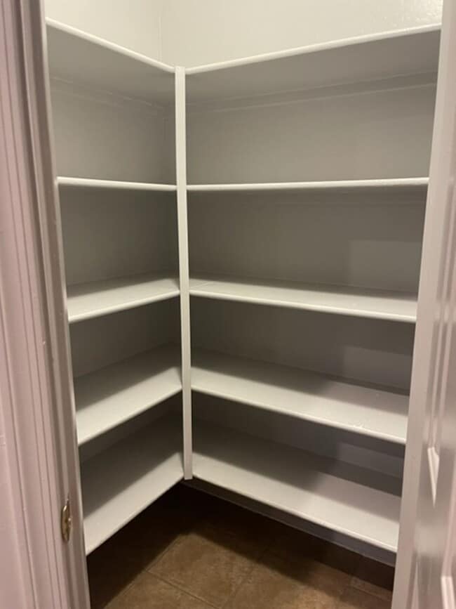 Building Photo - 1 Year rental only - 3-bedroom 2 bath Home...