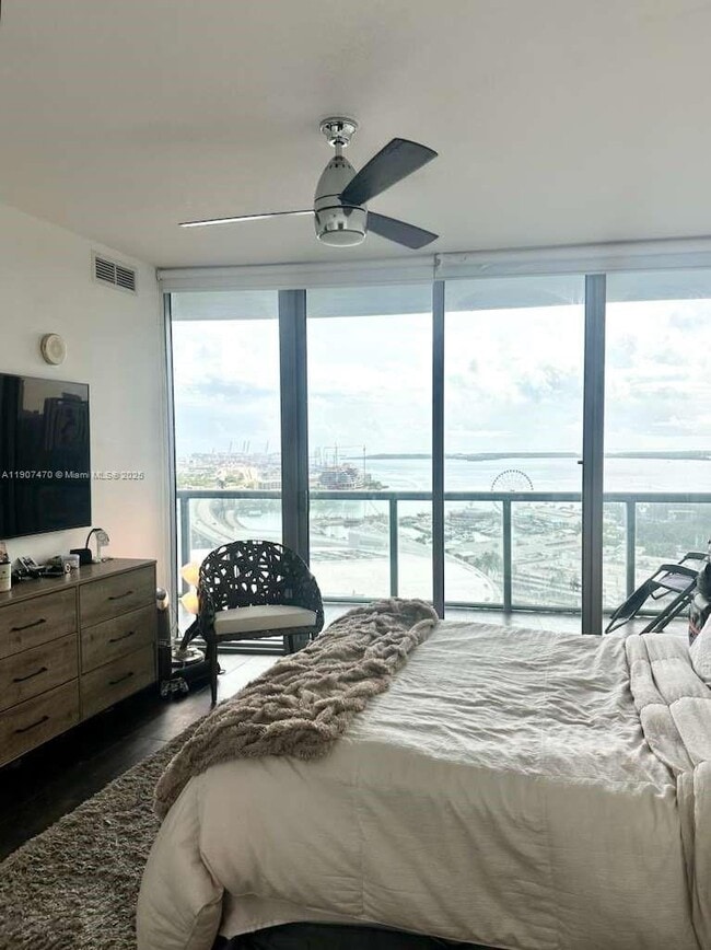 Building Photo - 888 Biscayne Blvd