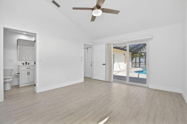 Building Photo - 5230 Woodruff Ln