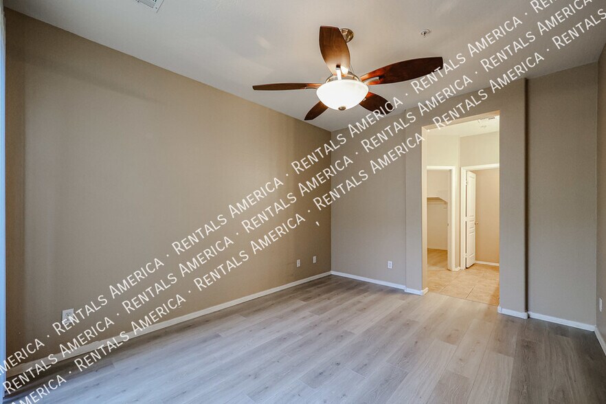 Building Photo - 1225 N 36th St