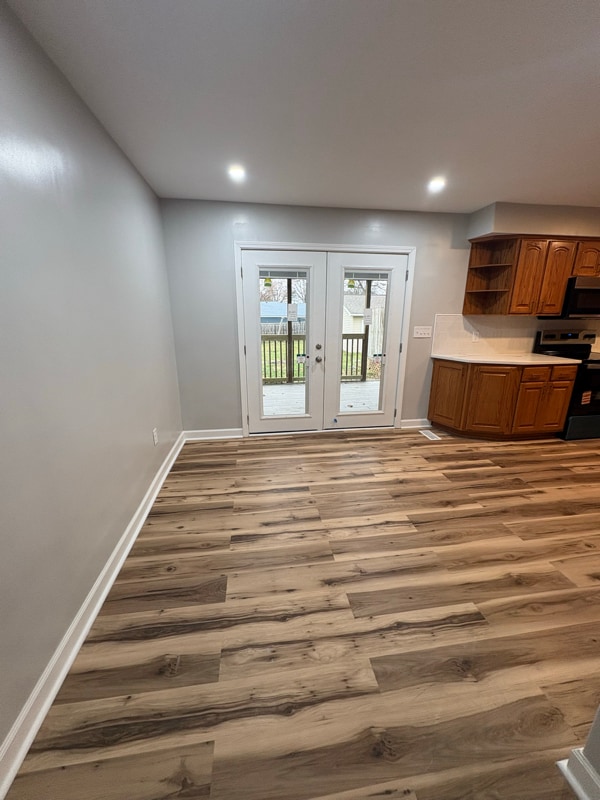 Building Photo - 1282 Lawndale Rd