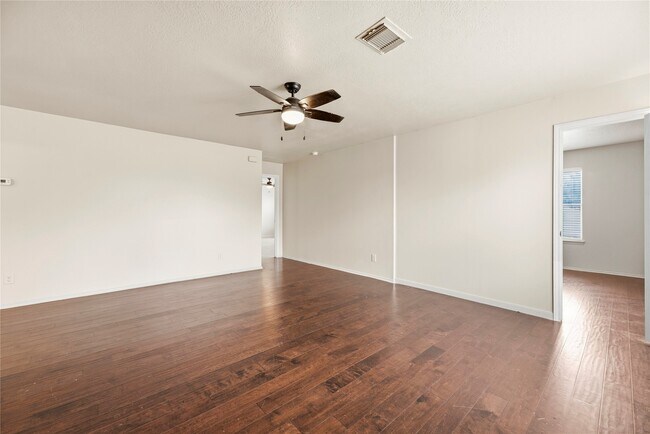 Building Photo - 19526 Cliffsage Ct
