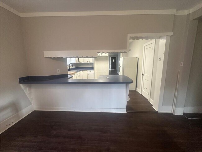 Building Photo - 708 Glenwood St