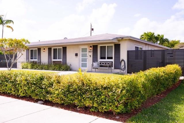 Building Photo - 9827 SW 194th St