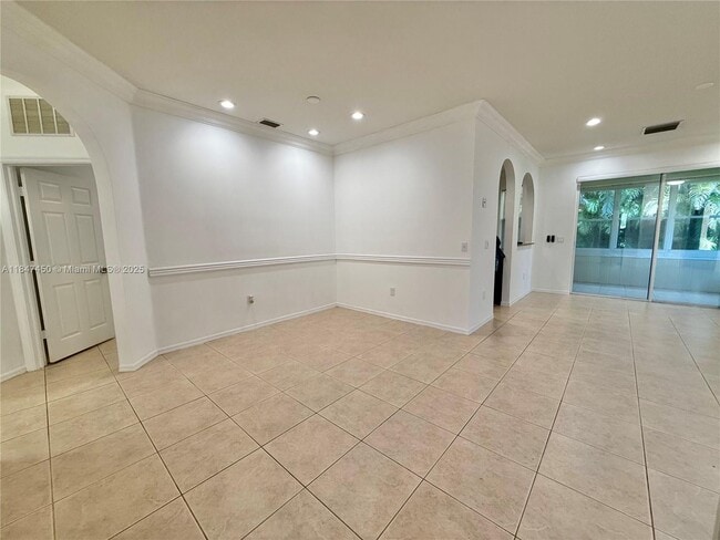Building Photo - 265 SW Coconut Key Way