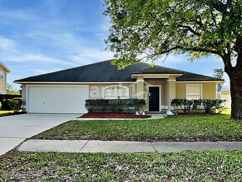 Primary Photo - 14131 Crestwick Dr E
