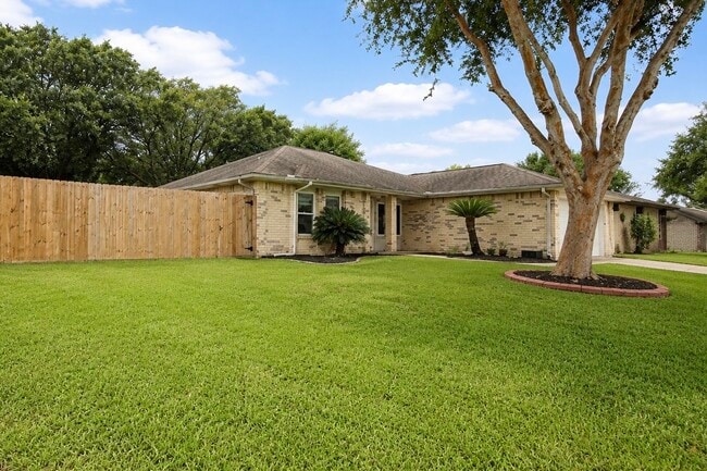Building Photo - 16814 Square Rigger Ln