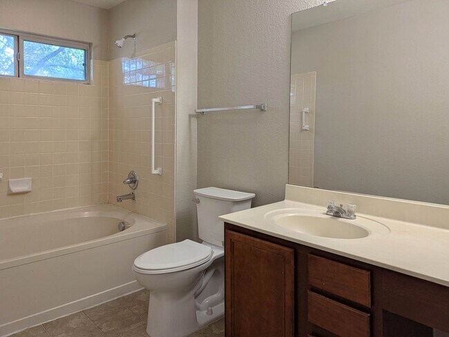 Building Photo - 11007 Braes Grove