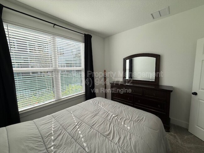 Building Photo - 11114 Quasar Ct