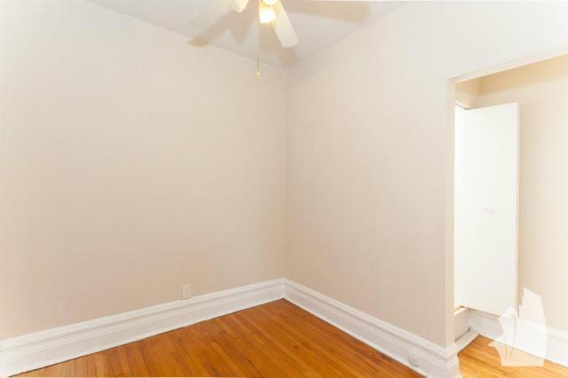 Building Photo - 2 bedroom in Chicago IL 60657