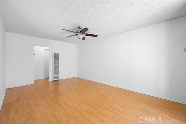 Building Photo - 208 E Chevy Chase Dr