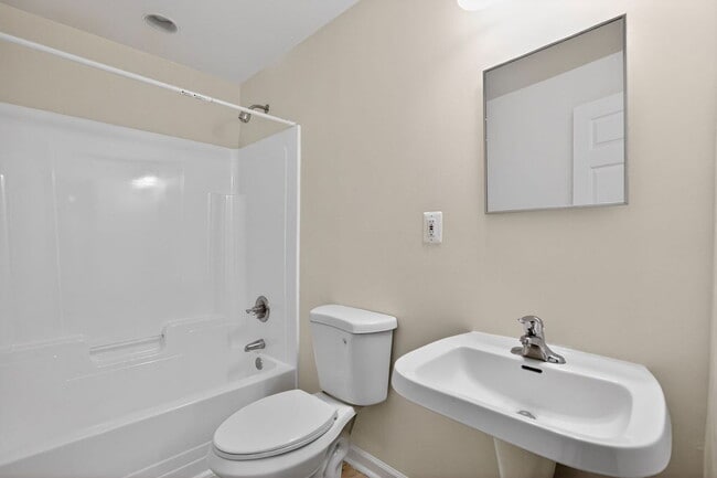 Building Photo - 3734 Hastings Ct