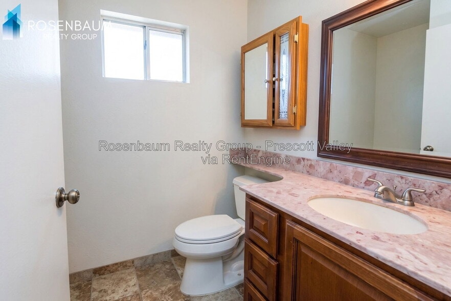 Building Photo - 11286 Western Sunset Dr