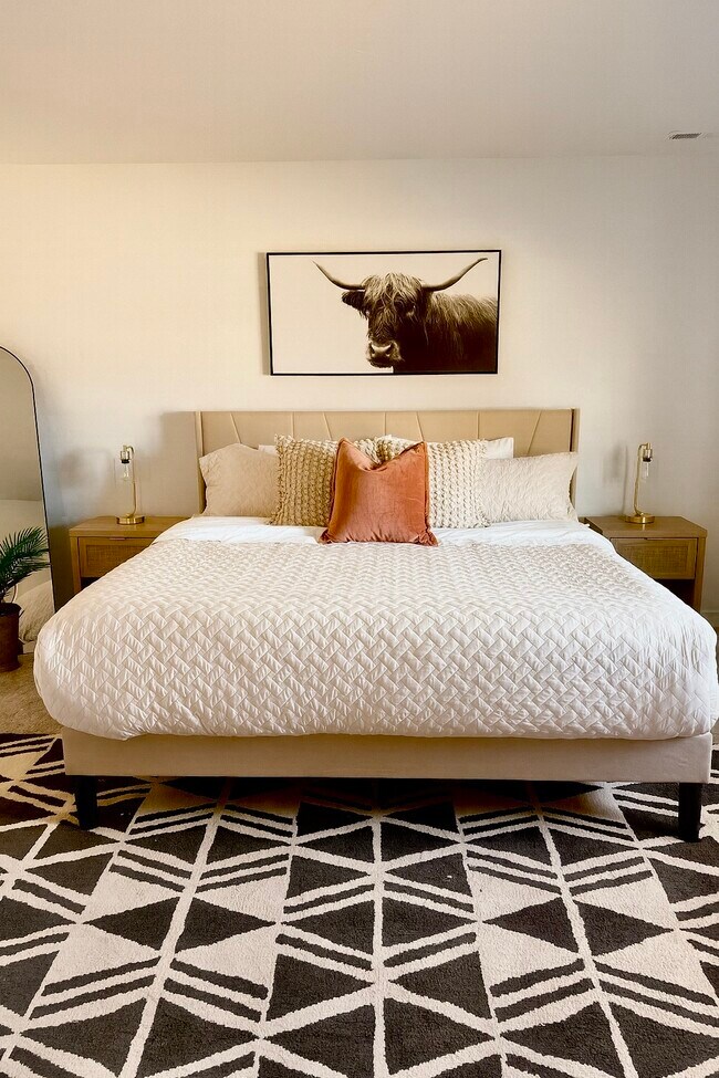 Building Photo - 8108 W Grey Alder Dr