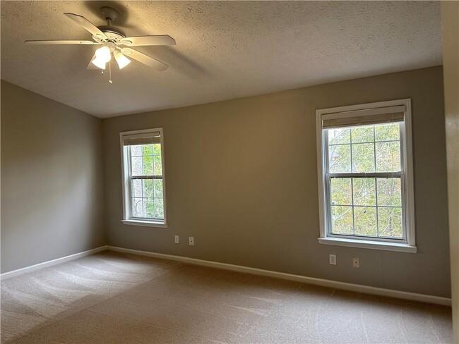 Building Photo - 9875 Lauren Hall Ct