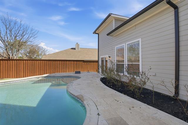 Building Photo - 6920 Willow Crest Dr