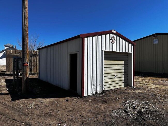 Building Photo - Title: Weldona Home with 100-Amp Workshop ...