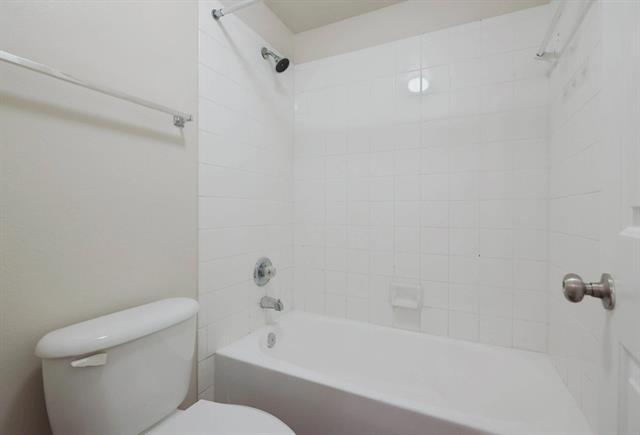 Building Photo - 10505 S I-35 Frontage Rd