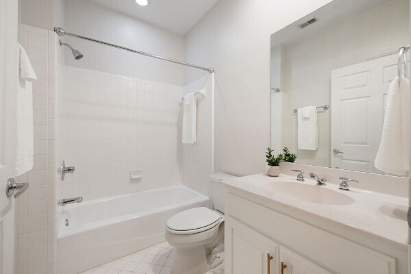 Master bath - 4207 Kirtland Rd