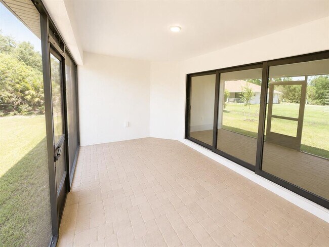 Building Photo - 93 Presque Isle Dr