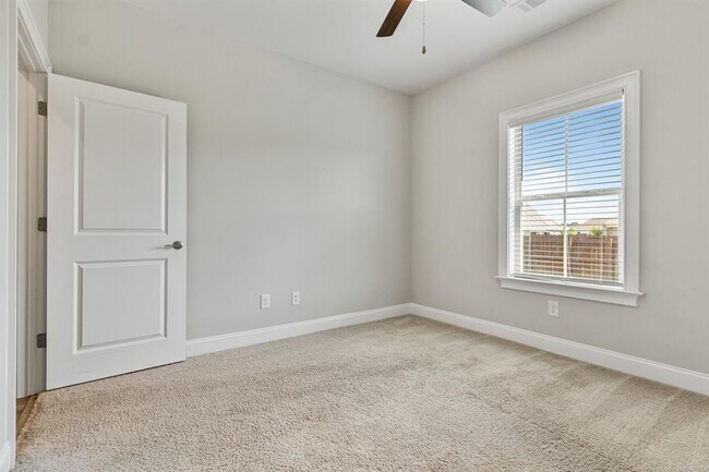 Building Photo - 1420 Wildlife Wy