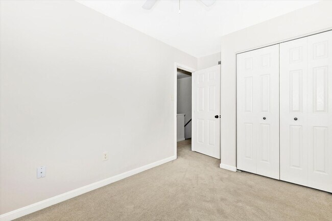 Building Photo - New Market West Rental
