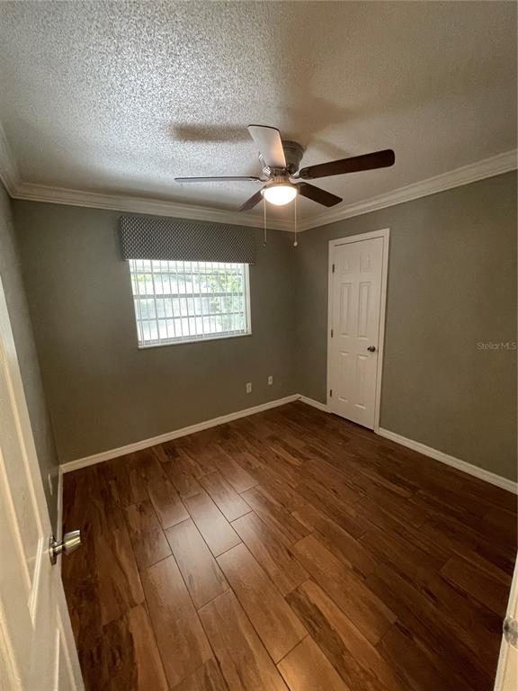 Building Photo - 2301 Sandalwood Dr