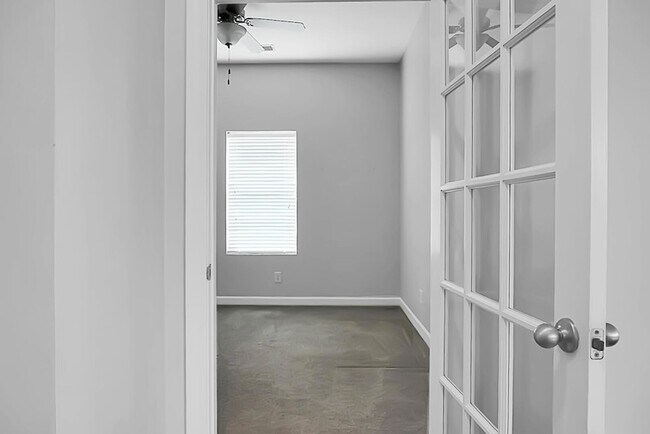 Building Photo - 345 Fox Ridge Ln