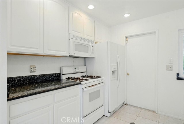 Building Photo - 75 Willow Tree Ln