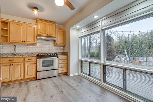 Building Photo - 4223 San Juan Dr