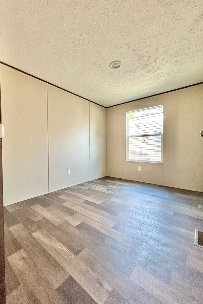 Building Photo - 78 Autumn Ln